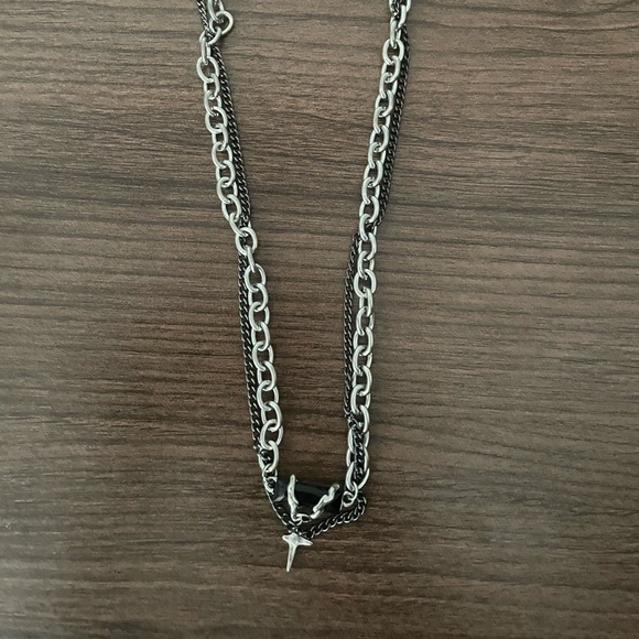 Necklace Chain Bundle w/ complimentary pearl necklaces - Picture 5 of 7